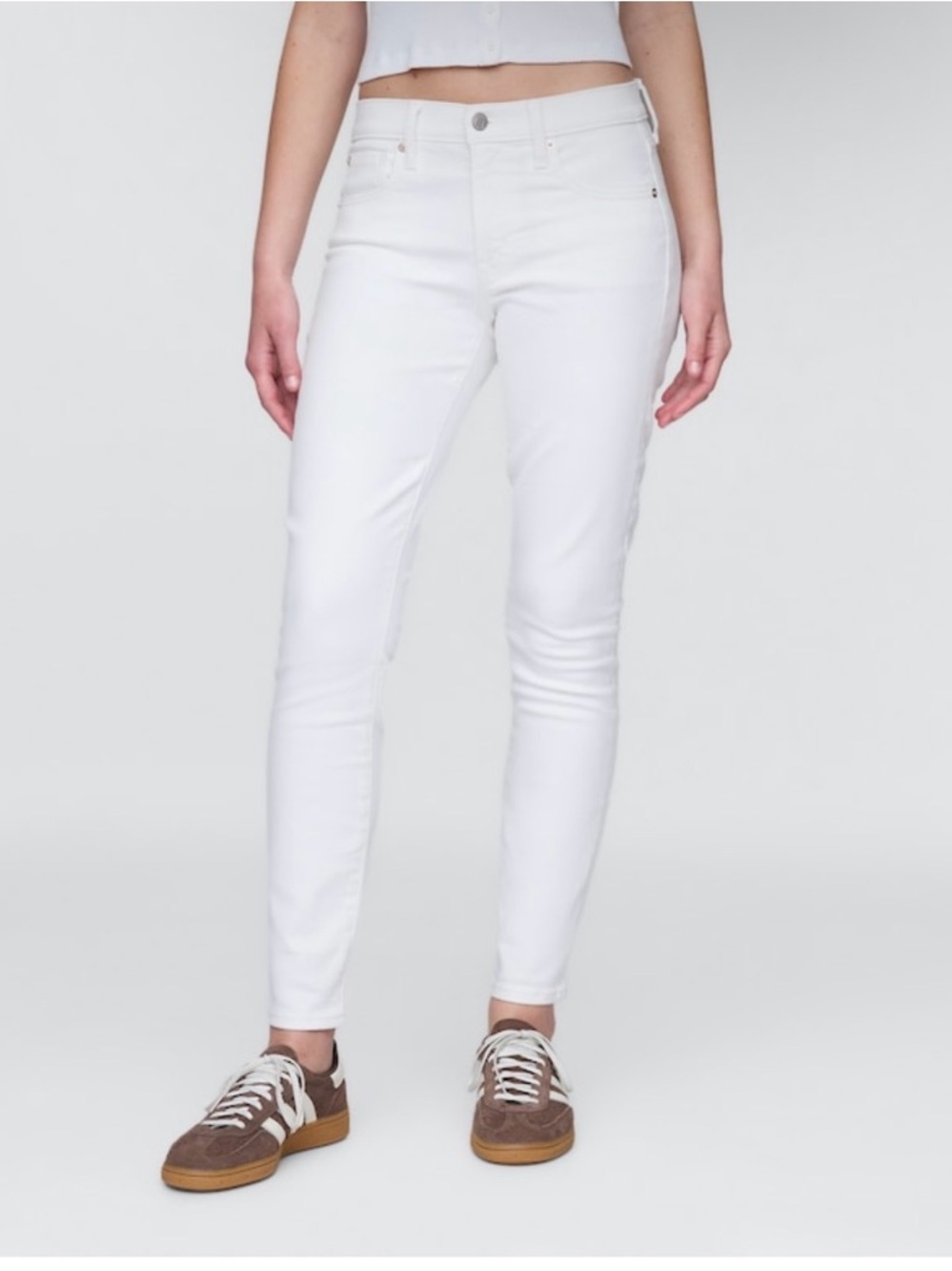 GAP Mid-Rise Skinny Jeans women’s